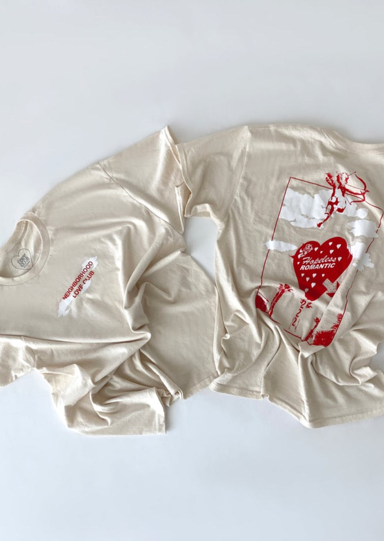 hopeless romantic tee