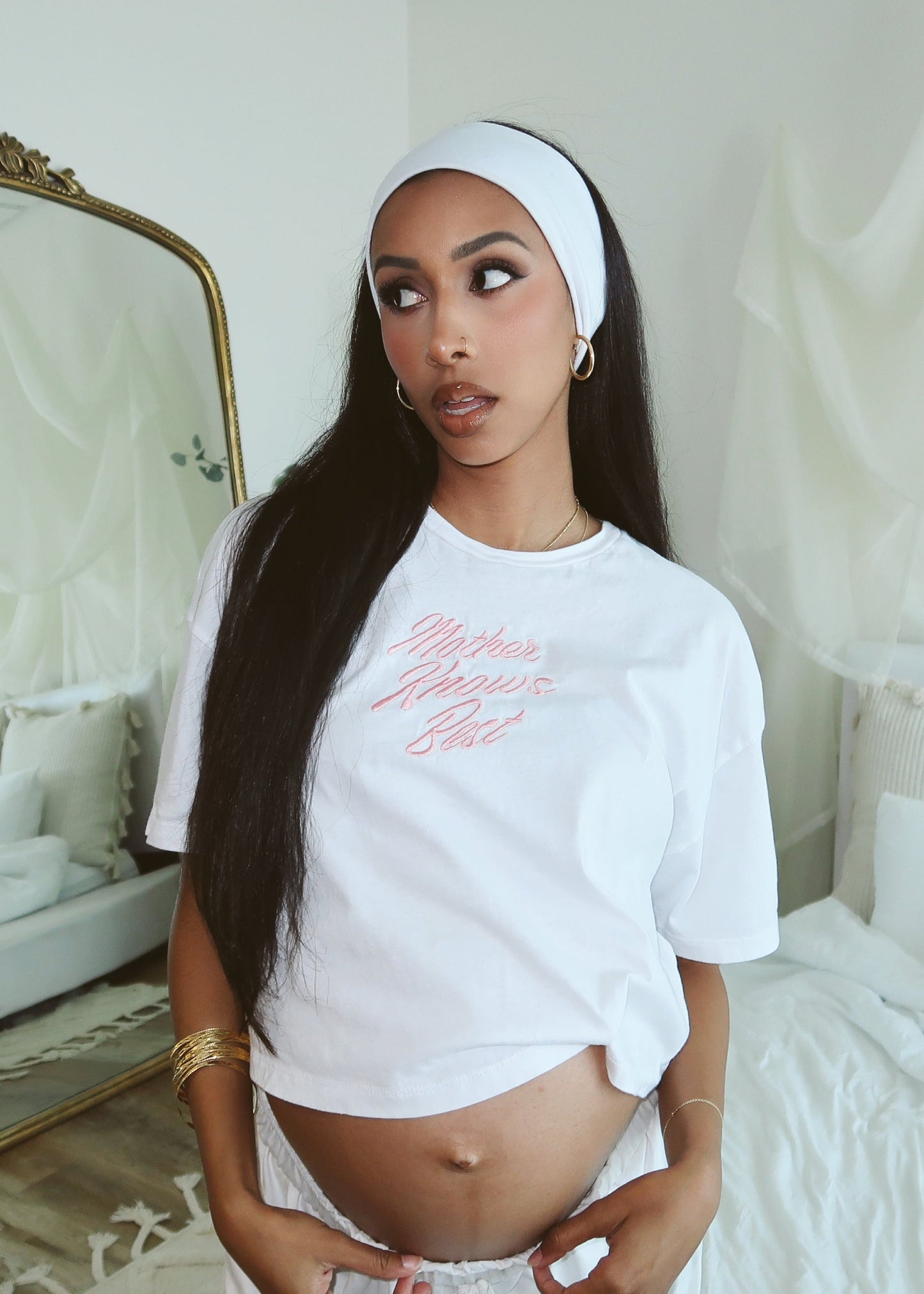 mother knows best cropped tee